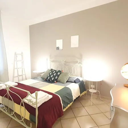 Ramingo Travel - Nuova Darsena
